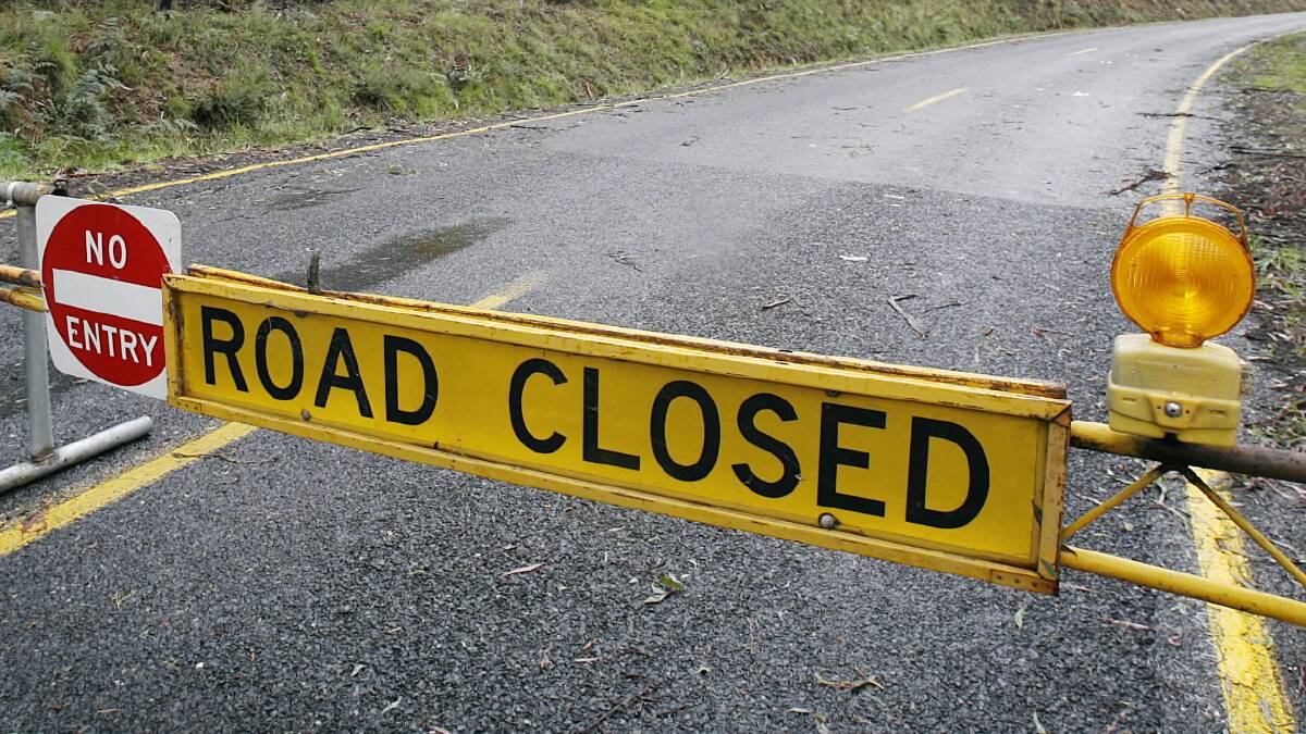 Alpine roads closed after heavy snowfalls