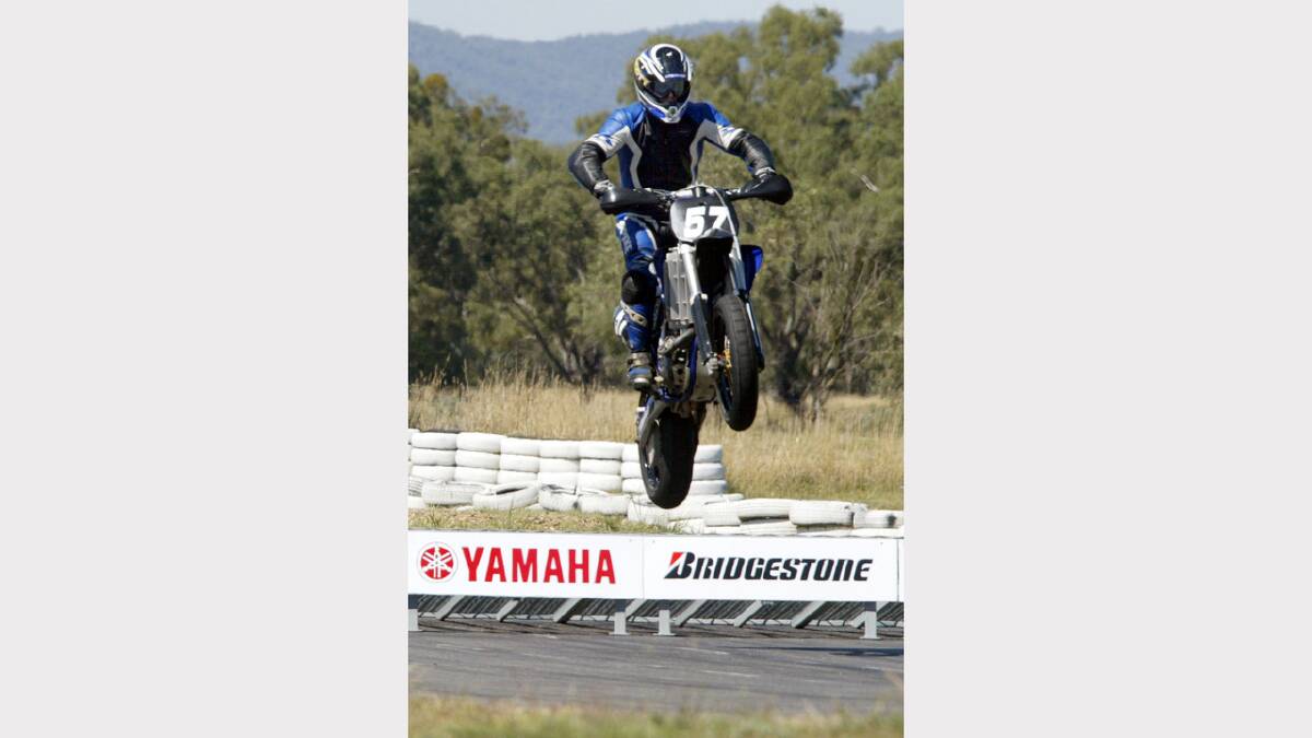 Supermotard motorcycle racing at Wodonga. Gavin Hindes