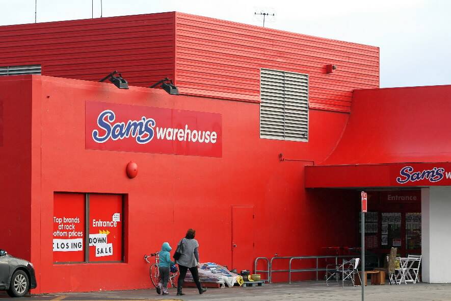 Sam’s Warehouse at North Albury has escaped the axe. Picture: MATTHEW SMITHWICK