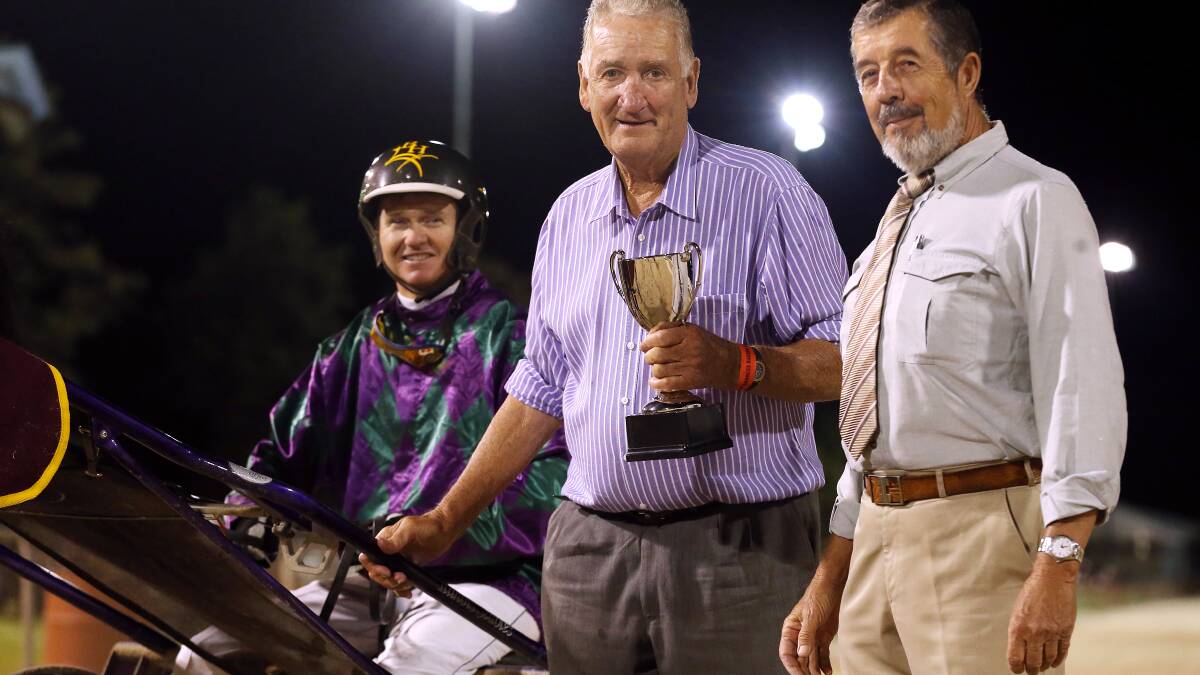 Trainer Bernie Kelly and David Shaw, of the Commercial Club, after the finish of the Albury Pacers Cup.