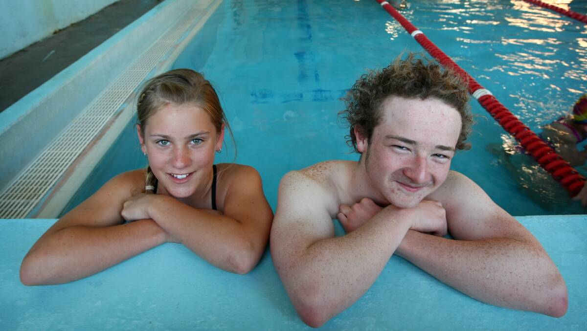Lavington's Erin O'Brien, 12,  and North Albury's Matt Ward, 15, at GT Aquatics during inclusion week.