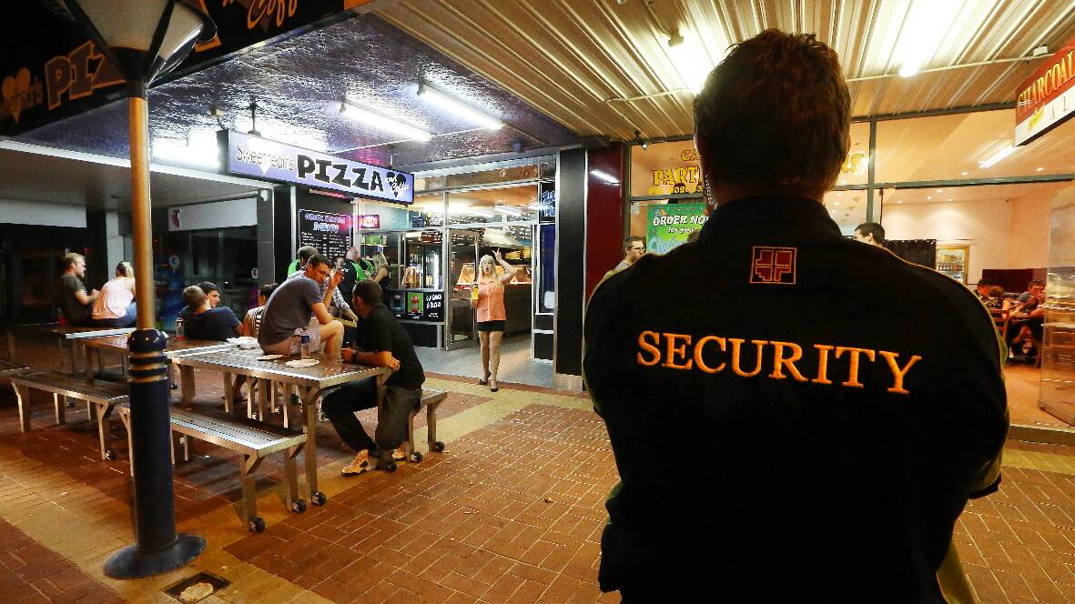 The attack occurred near Sweethearts Pizza on the night of the Albury Gold Cup. Picture: JOHN RUSSELL