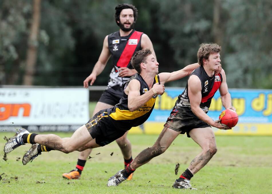 Dederang-Mt Beauty's Elliott Powell in action against Barnawartha at the weekend. Picture: JOHN RUSSELL