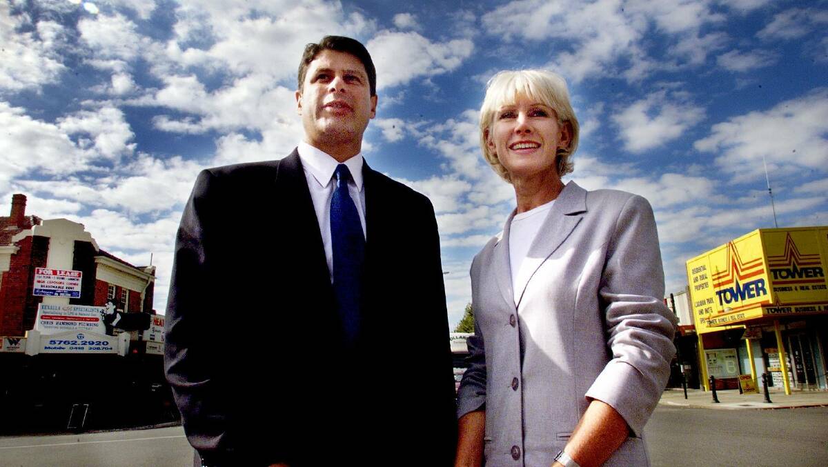 CAMPAIGN: Denise Allen, pictured in Benalla in 2000 with then premier Steve Bracks. 