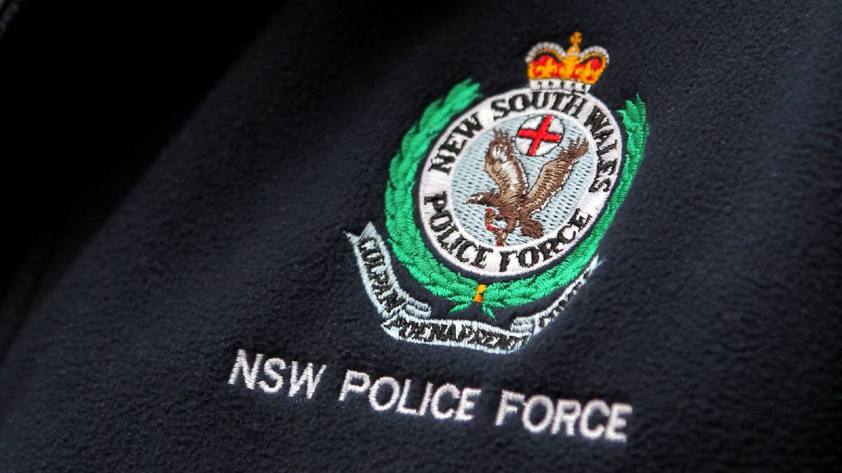 Albury region police sergeant charged with criminal offences