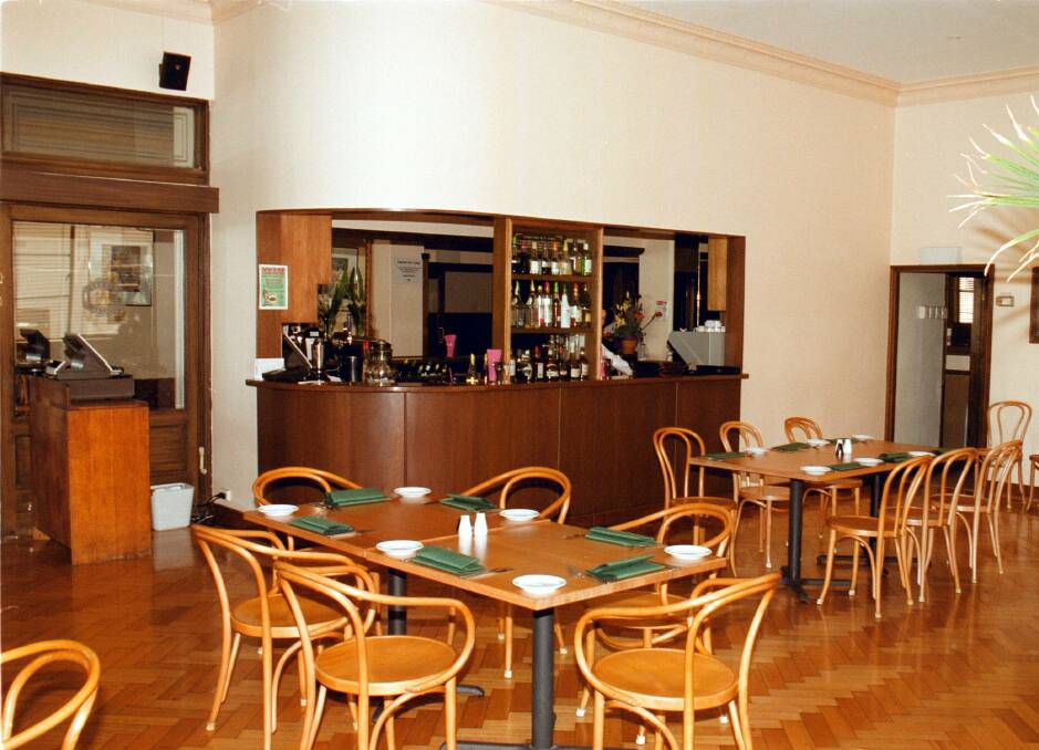 OLD INTERIOR: What the inside of the pub looked like in 1999. 