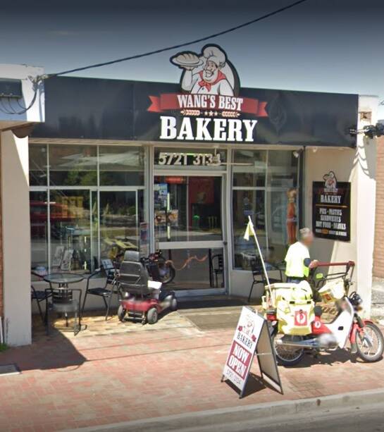 Fake rifle accused to face court after incident in bakery