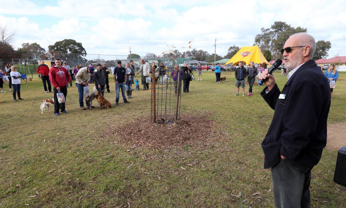 LAUNCH: Councillor David Thurley opens the dog park in 2015. 