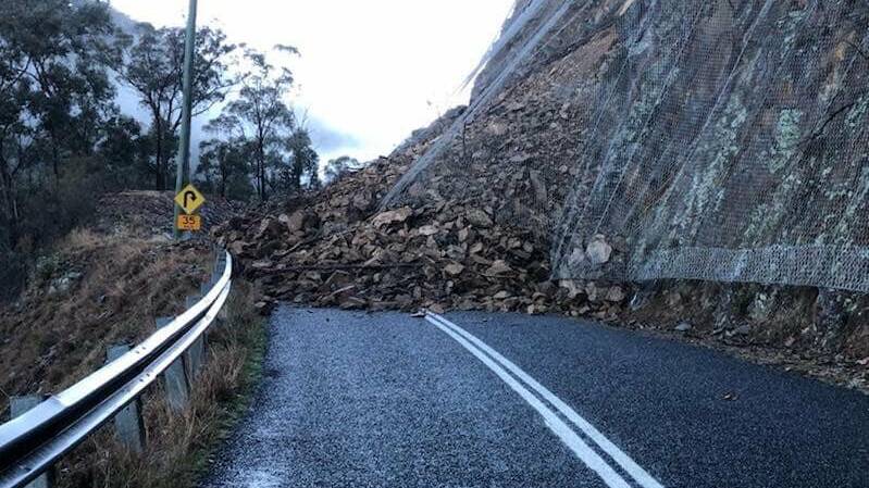 Rockslide leads to road closure