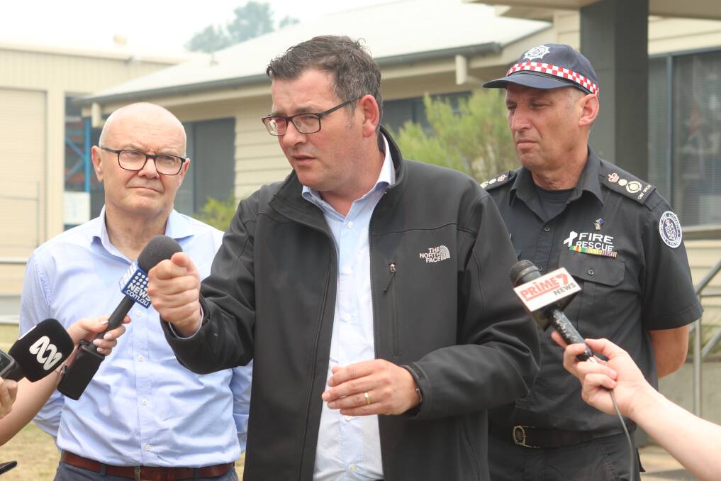 ANNOUNCEMENT: Premier Daniel Andrews, pictured with Ken Lay and Steve Warrington in Corryong on Monday. Picture: CORRYONG COURIER