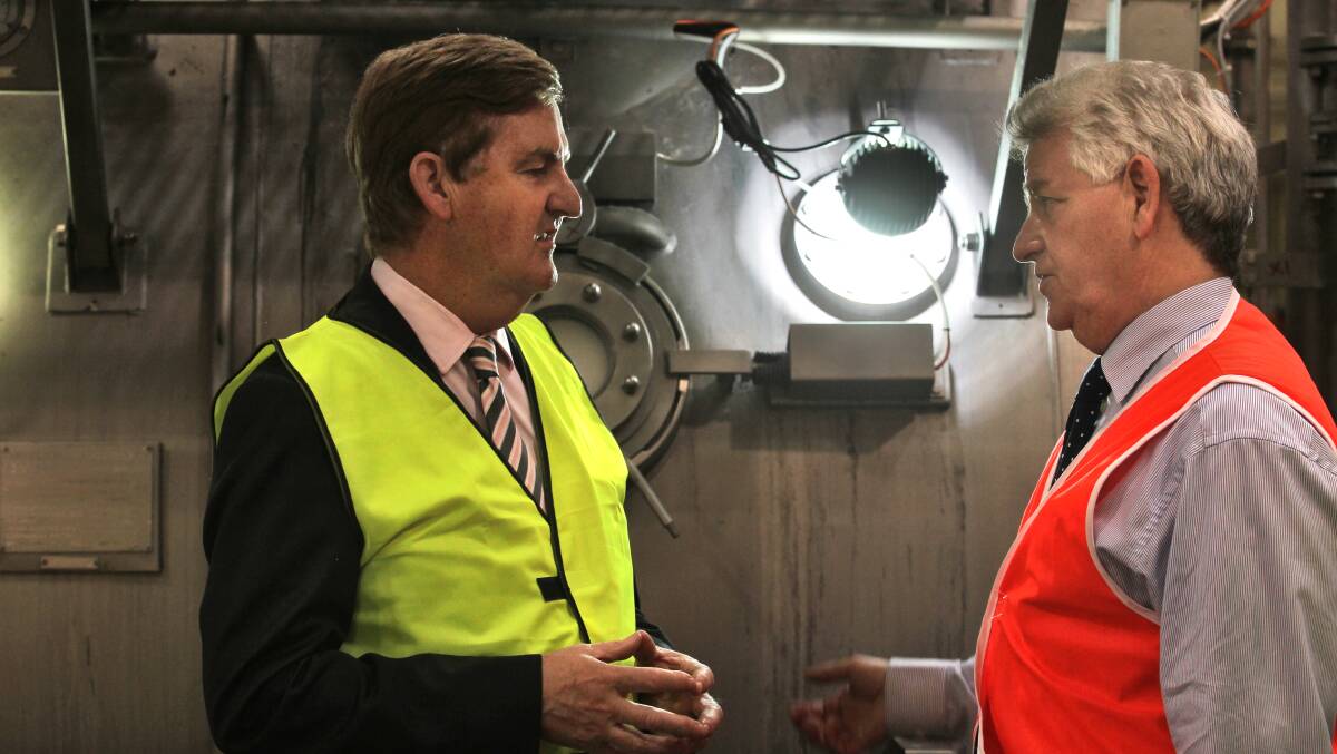 MEETING: Then Deputy Premier Peter Ryan meets Mr Parker at the Wangaratta plant in 2013. 