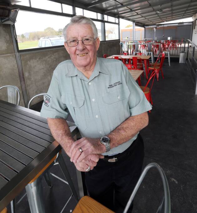 Meal time: Kevyn Williams has invited all to enjoy the newly rejuvenated Wodonga RSL Club following a $150,000 makeover. Picture: Peter Merkesteyn