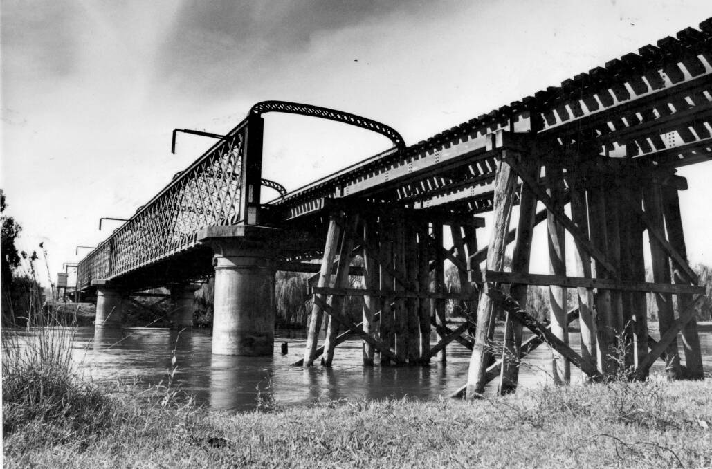The Murray River rail bridge from the Victorian side. The Albury-Wodonga railway extensions were made more difficult because of the different state gauges. Picture supplied