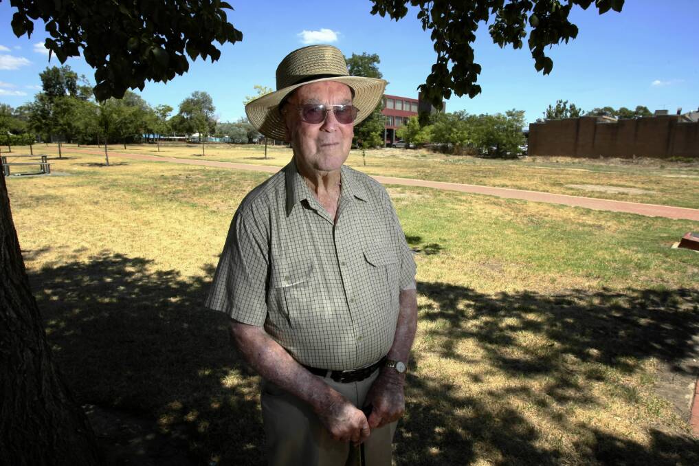 Bill Richardson, pictured in 2010 in the Wodonga park named after his father. He has died aged 93.