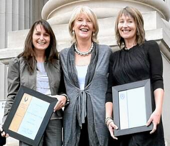 Women’s Health Goulburn North East’s Rachael Mackay, Susie Reid, Debra Parkinson with the award.