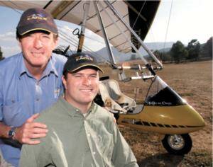 Steve Ruffels and Dave Jacka with the microlight plane.