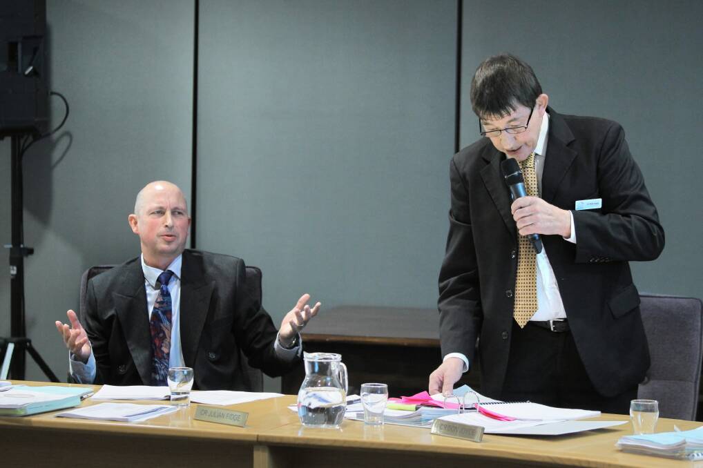Julian Fidge interrupts Don Joyce during a meeting before the council was sacked. Picture: TARA GOONAN