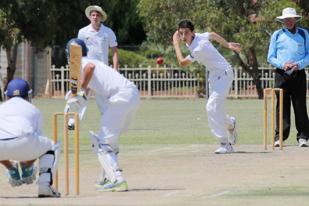 CAW Country’s Josh Barrett was lethal with the ball all day with figures of 3-19 in the under-16s.