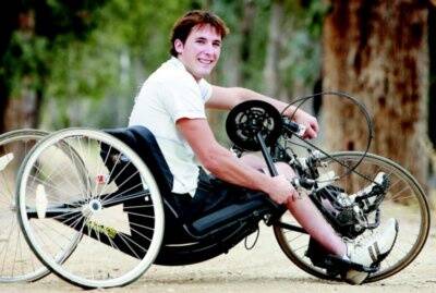 Lincoln Budge, 23, will be competing in the hand cycling competition this weekend at the river foreshore in Albury. Picture: KYLIE GOLDSMITH