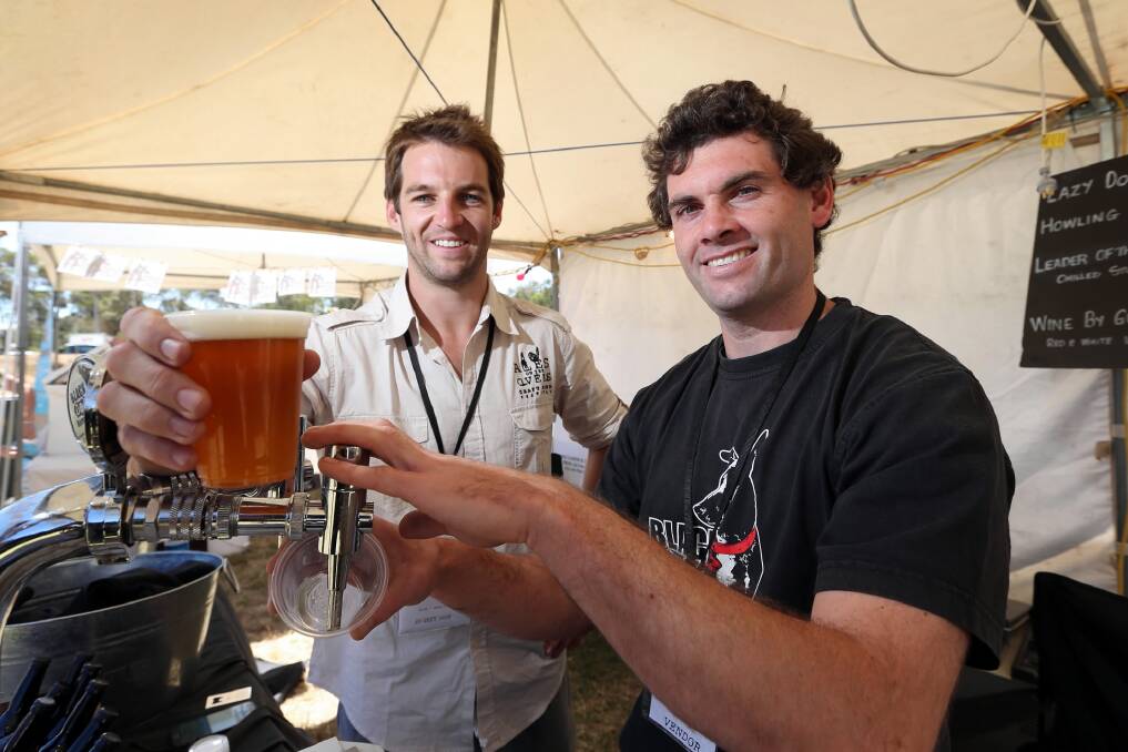 Judd Porter, one of the organisers of the Ales on the Ovens event at Wangaratta, and James Booth from Black Dog Brewery. 