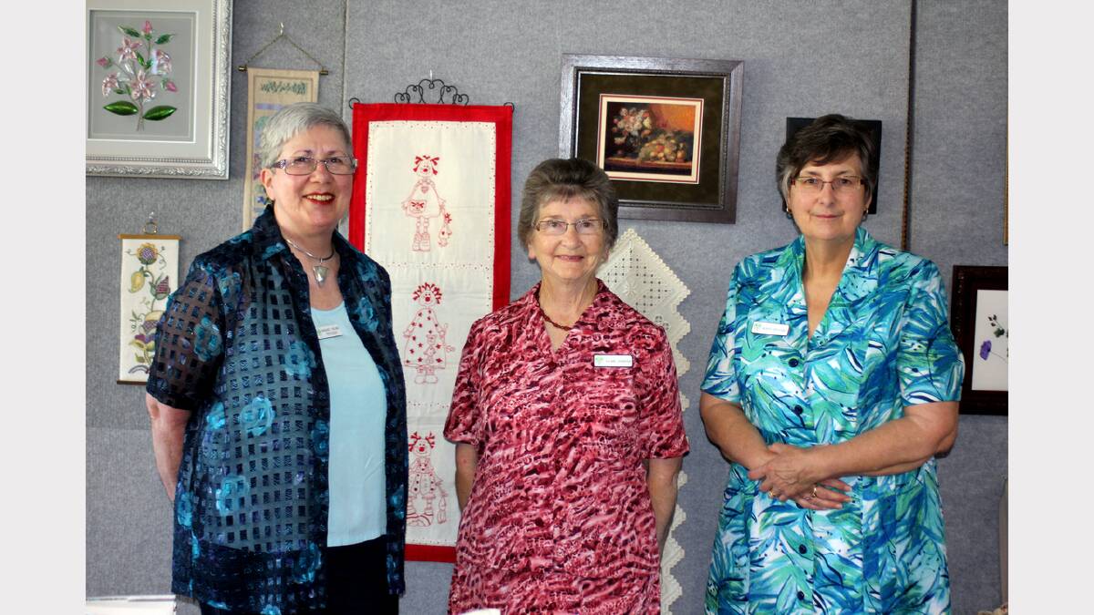 Margaret Ridland, Valma Johnson and Marg Grigsby at the Embroiderers Guild Victoria Albury-Wodonga branch 20th birthday at Mirambeena Community Centre.