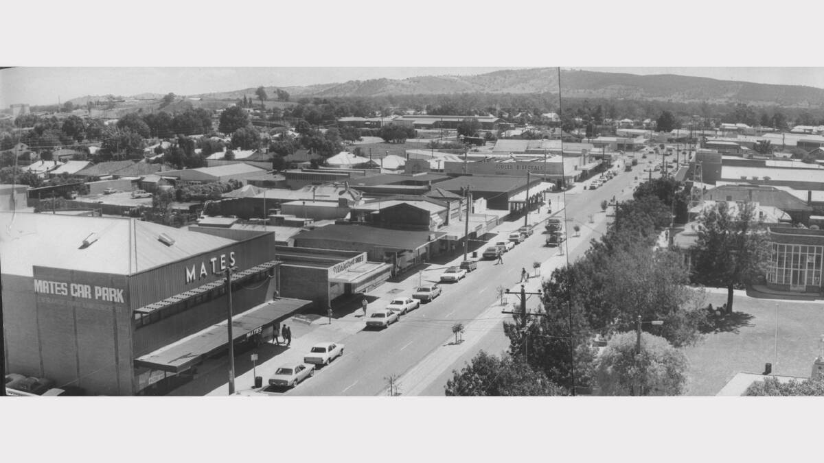Undated file pic of High Street, Wodonga showing the Mates building.