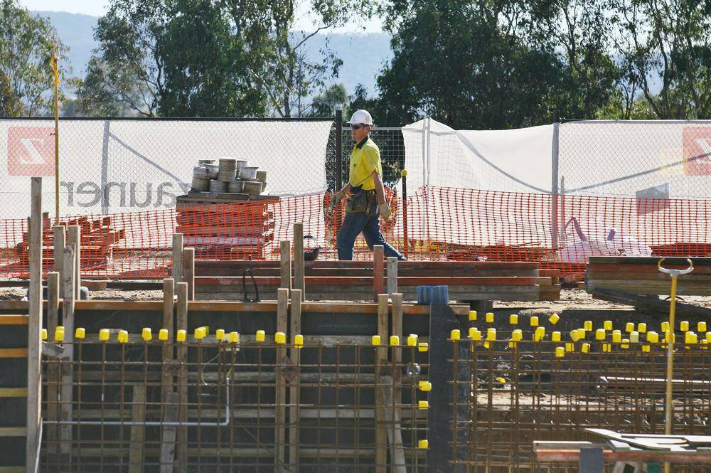 Construction of Wodonga's new swimming pool, WAVES, is underway. PICTURE: Ben Eyles.