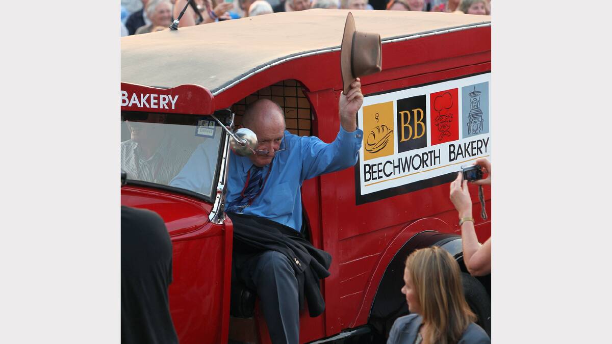 Opera in the Alps patron Tim Fischer arrives in the Beechworth Bakery truck.