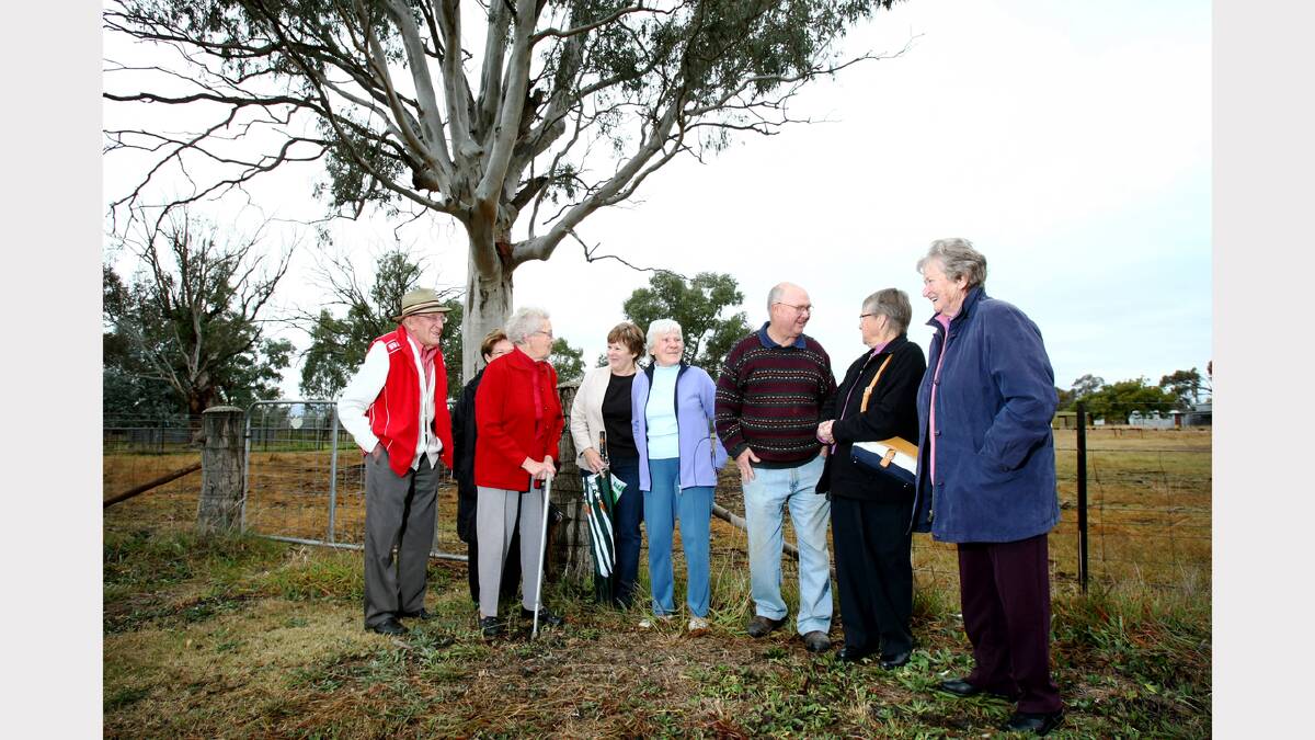 Wally Moras, left, with fellow ex-residents of  the RSL Mungabareena Settlement, near Albury Waterworks.