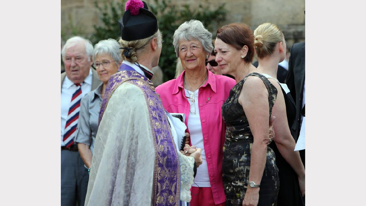 Former mayoress Yvonne Jackson speaks to Archdeacon Peter MacLeod-Miller. PICTURES: Kylie Esler.