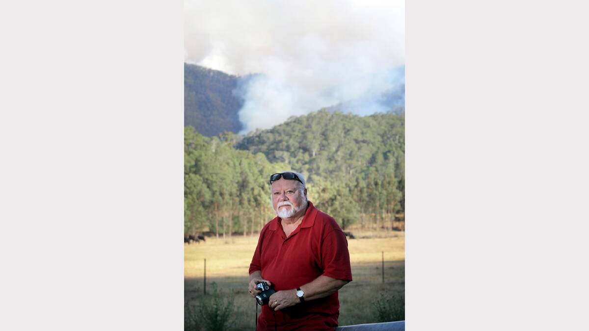 Freeburgh resident Ron Kool was critical of the response by fire crews. PICTURE: Tara Ashworth.