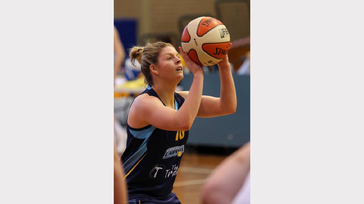 Canberra player Nicole Hunt shoots a free throw during the WNBL match between Canberra Capitals and Bendigo Spirit at the Lauren Jackson Sports Centre. PICTURE: Matthew Smithwick.
