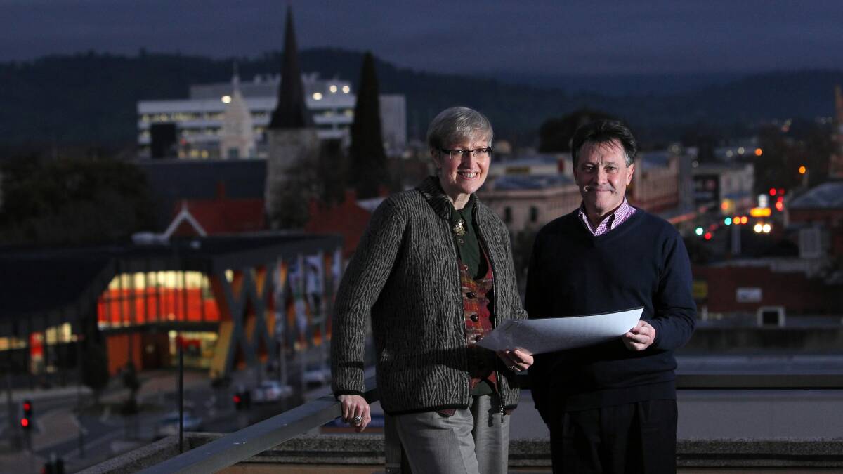  Associate professor Susan Thompson and town planner Dr Danny Wiggins talking about designing towns and cities which will improve the health of their inhabitants. Picture: MATTHEW SMITHWICK
