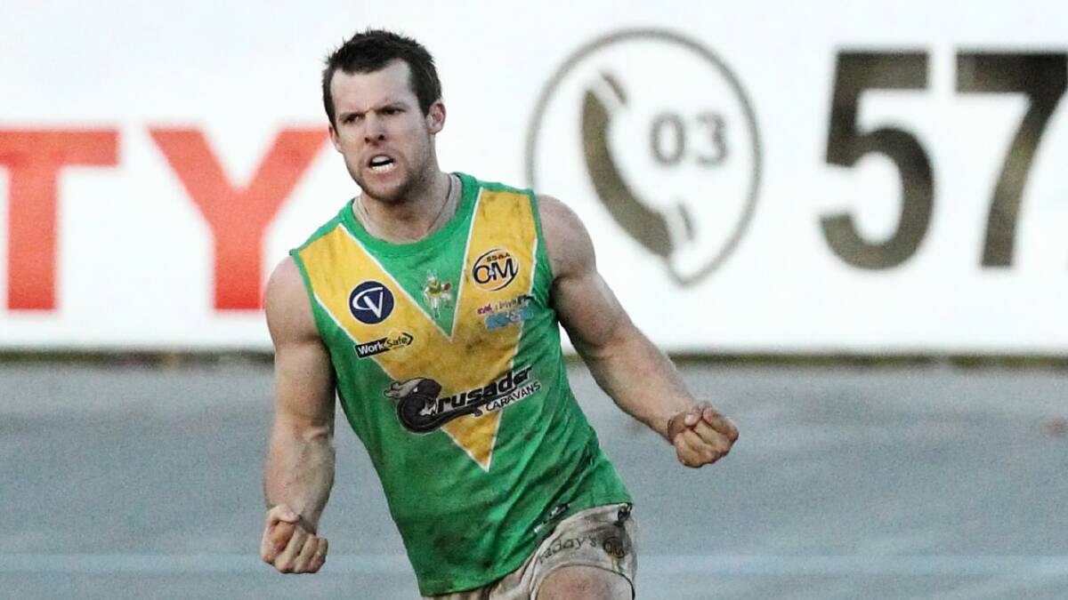 Former Hoppers player Kane Godde will miss the start of his new season with the Dogs. 