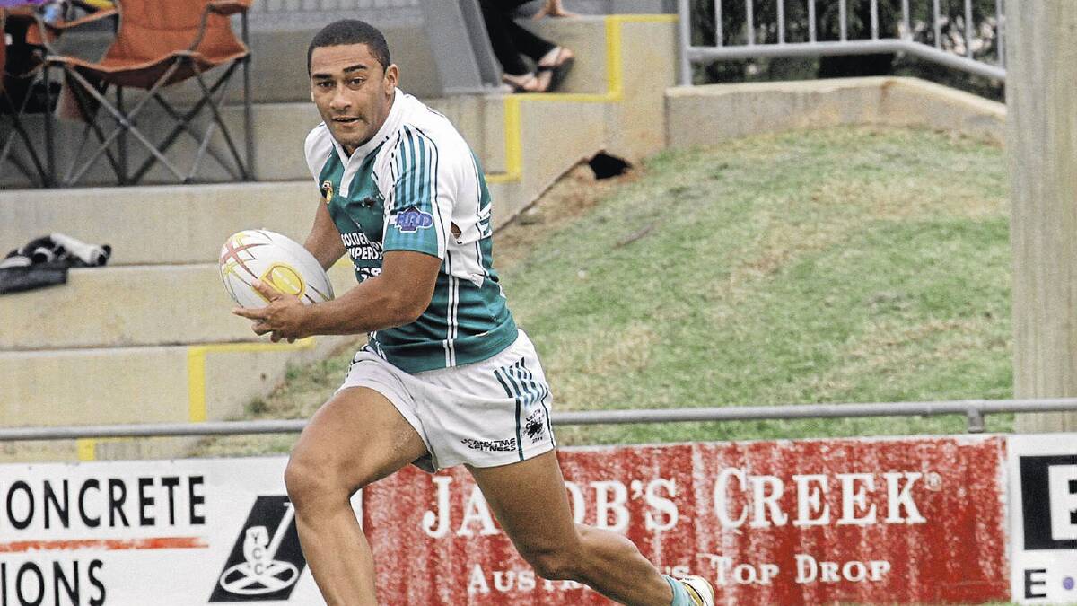 Group 20 star Noa Fotu puts the foot down for Leeton in a clash with the Bidgee Hurricanes last year. The impressive young speedster is one of the Brethren’s top name recruits for the upcoming Group Nine season. Picture: The Area News